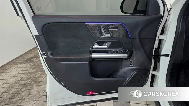 Mercedes-Benz GLA - Class H247 2023 Белый из Кореи, фото 5