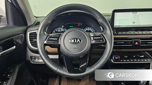 Kia Seltos 2021 Белый из Кореи, фото 5