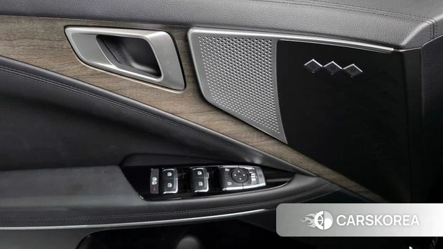 Kia K8 2023 Черный из Кореи, фото 5