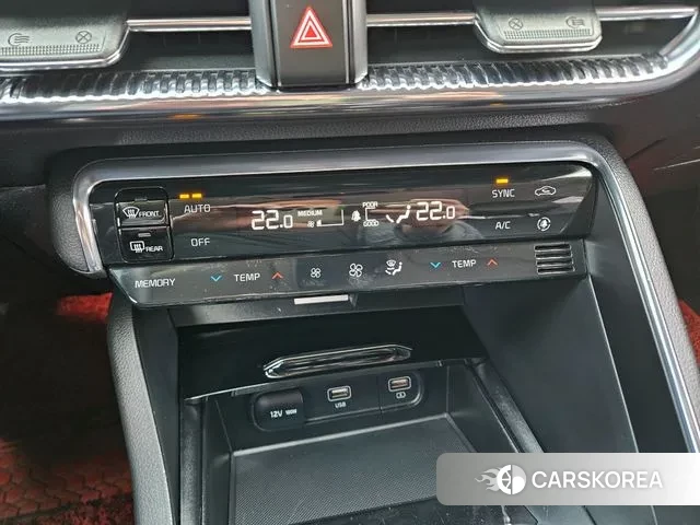 Kia K5 3rd generation 2023 Белый из Кореи, фото 5