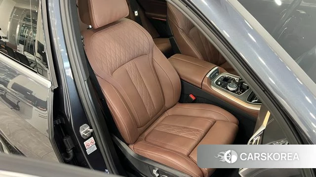 BMW X5 (G05) 2022 Серебристо-серый из Кореи, фото 5