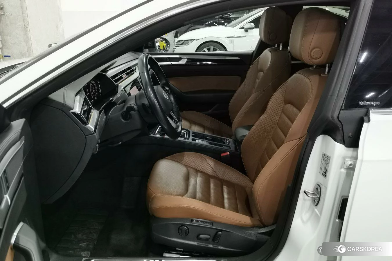 Volkswagen CC 2020 Белый из Китая, фото 5
