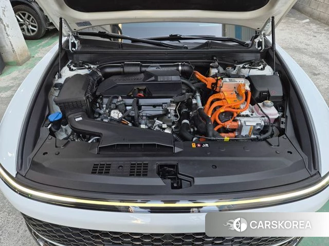 Hyundai Grandeur Hybrid (GN7) 2025 Белый из Кореи, фото 5