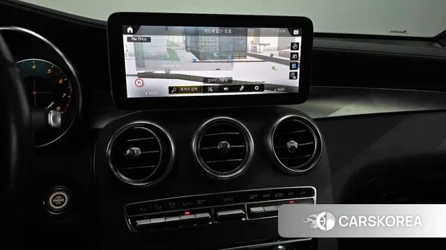 Mercedes-Benz GLC-Class X253 2023 Белый из Кореи, фото 5