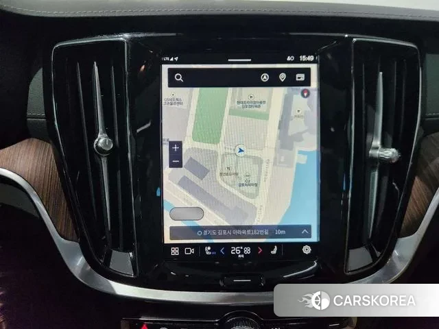 Volvo S60 3rd generation 2023 Белый из Кореи, фото 5