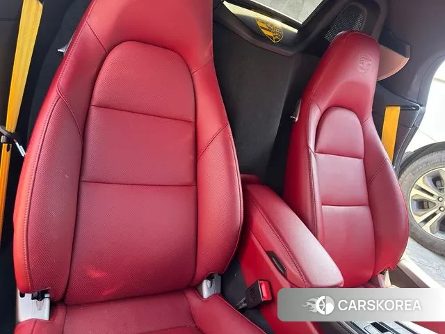 Porsche 718 Boxster 2021 Жемчужный цвет из Кореи, фото 5