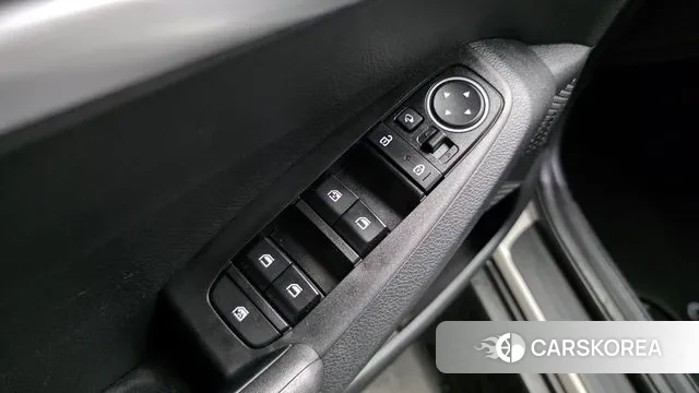 Kia Seltos 2019 Белый из Кореи, фото 5