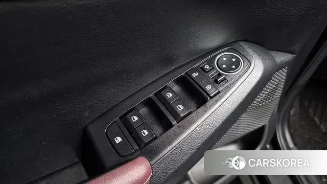 Kia Seltos 2021 Черный из Кореи, фото 5