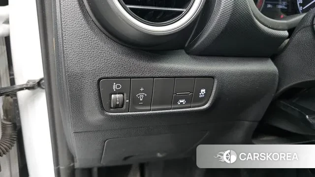 Hyundai Kona 2020 Белый из Кореи, фото 5