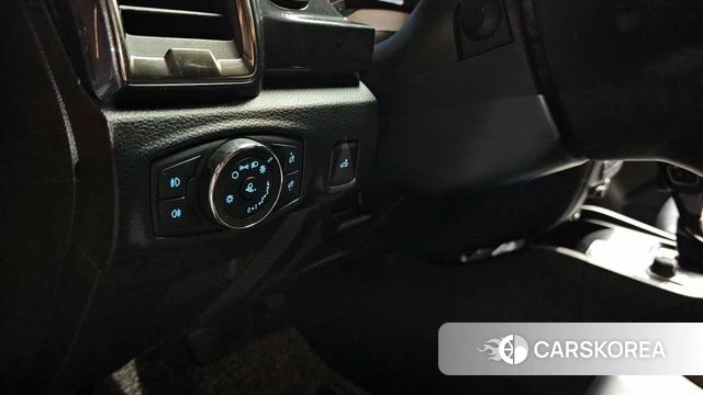 Ford Ranger 3rd Generation 2022 Желтый из Кореи, фото 5