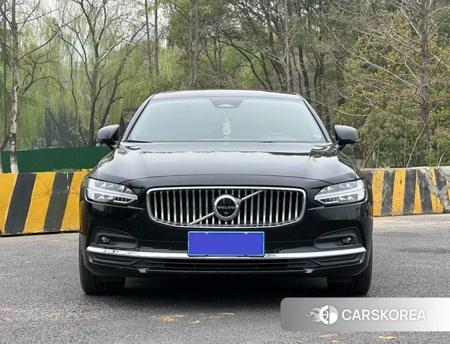 Volvo S90 2024 Черный из Китая, фото 5