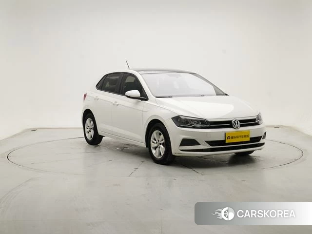 Volkswagen Polo 2021 Белый из Китая, фото 5