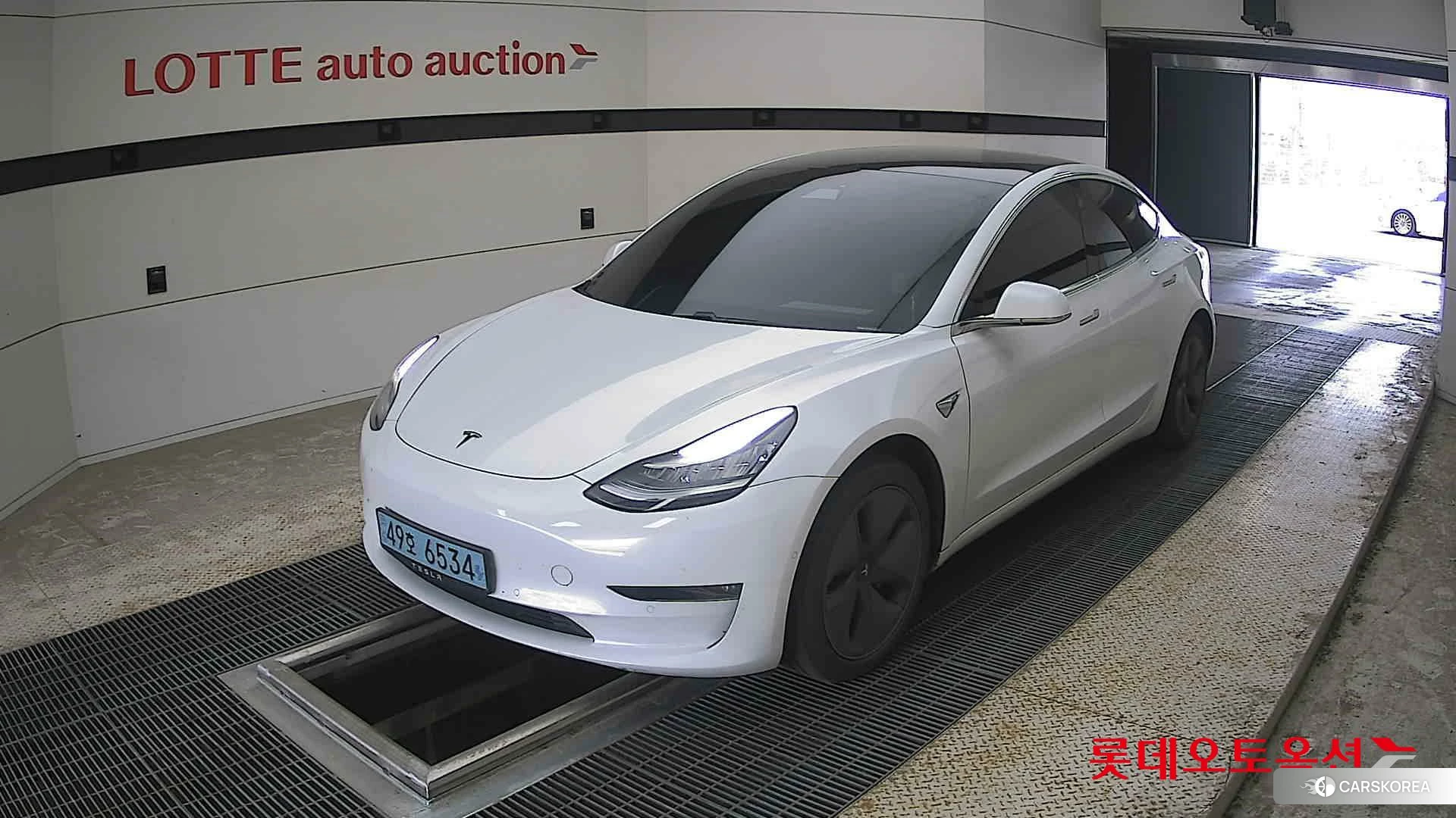 Tesla Model 3 Long Range 2020 Pearl White Multi-coat из Кореи, фото 5