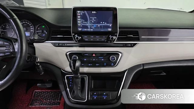 Hyundai The New Grand Starex 2018 Черный из Кореи, фото 5