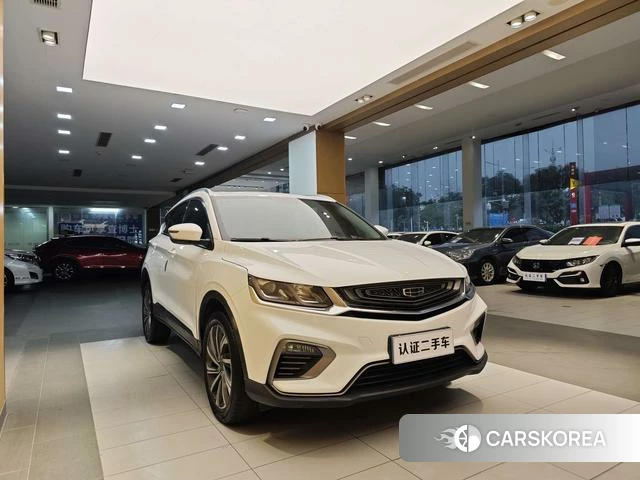 Geely Automobile Binyue 2020 Белый из Китая, фото 5