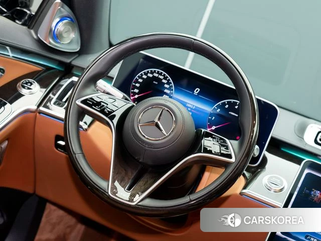 Mercedes-Benz Maybach S-class 2023 Черный из Китая, фото 5