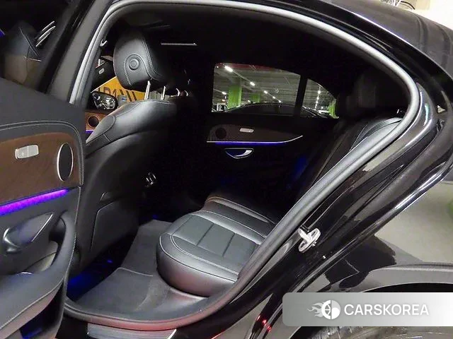 Mercedes-Benz E-Class W213 2023 Черный из Кореи, фото 5