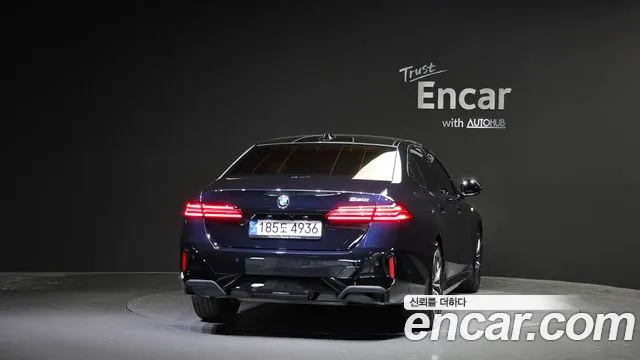 BMW 5 Series (G60) 2024 Черный из Кореи, фото 5