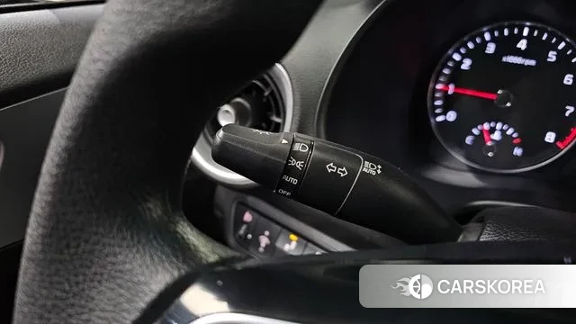 Kia The New K3 2nd generation 2022 Белый из Кореи, фото 5