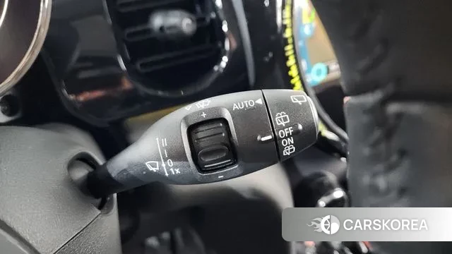 Mini Cooper 2024 Серебряный из Кореи, фото 5