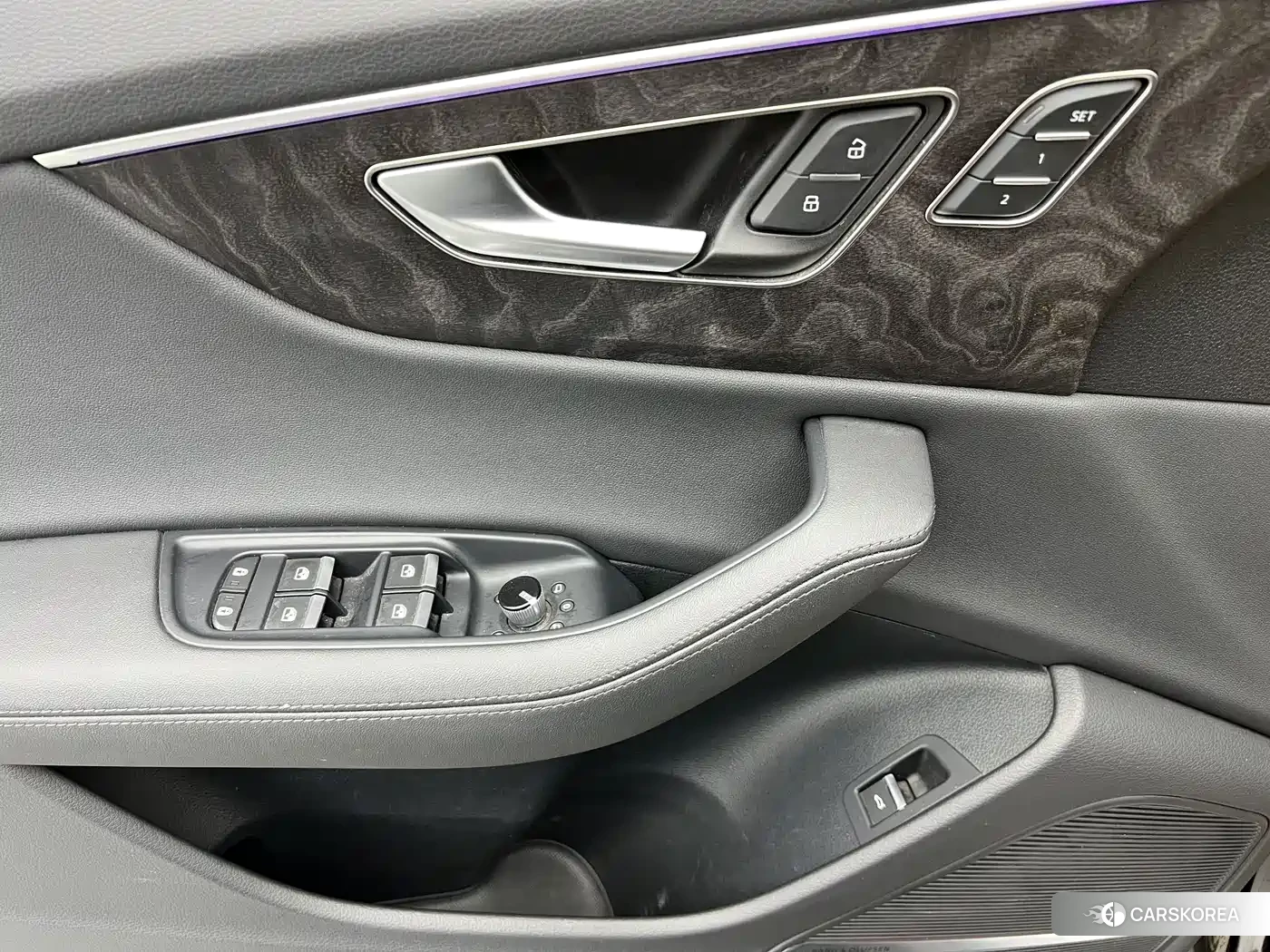 Audi Q8 2024 Черный из Китая, фото 5