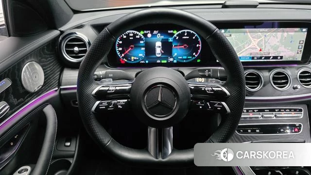 Mercedes-Benz E-Class W213 2023 Белый из Кореи, фото 5