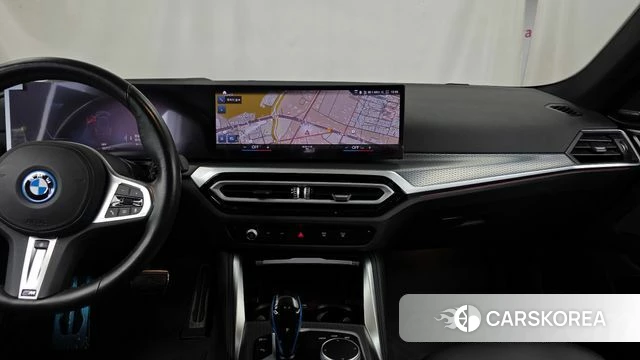 BMW i4 2023 Черный из Кореи, фото 5