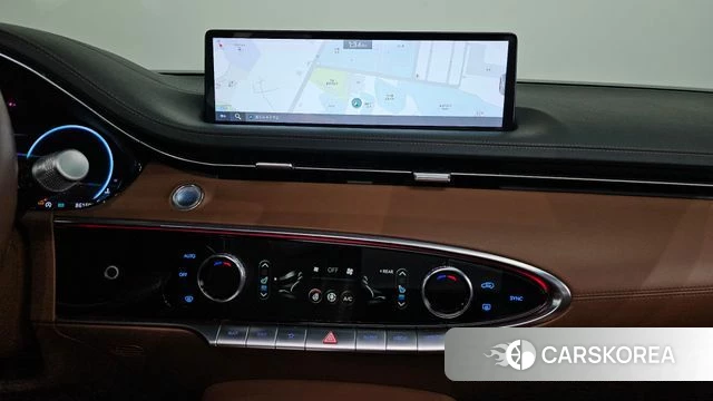 Genesis GV70 2021 Черный из Кореи, фото 5