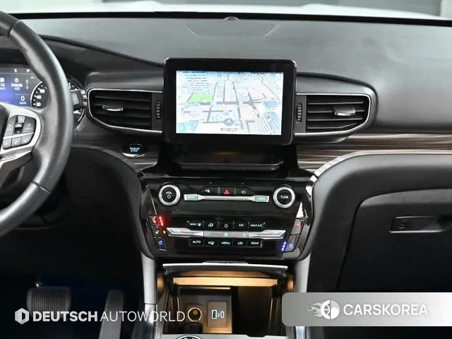 Ford Explorer 6th Generation 2022 Белый из Кореи, фото 5