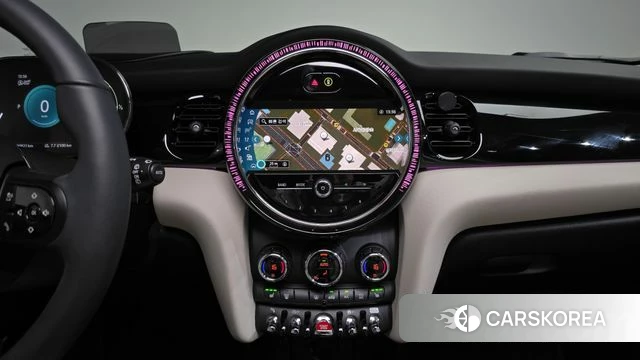 Mini Cooper S 2023 Белый из Кореи, фото 5