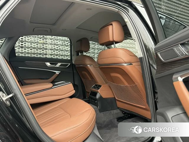 Audi A6L 2023 Черный из Китая, фото 5