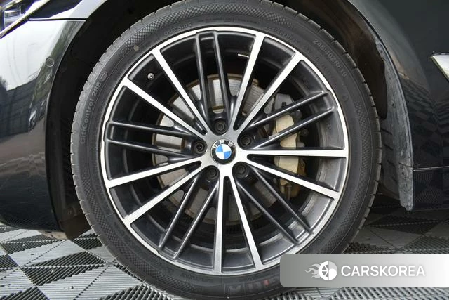 BMW 5 series id 4209083 из Китая 5