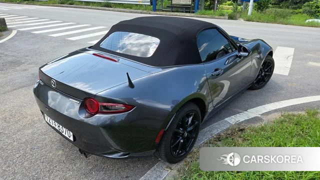 Mazda MX-5 MIATA 2022 Серый из Кореи, фото 5