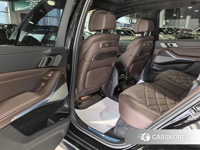 BMW X5 2025 Черный из Китая, фото 5