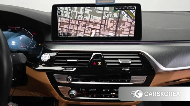 BMW 5 Series (G30) 2021 Черный из Кореи, фото 5