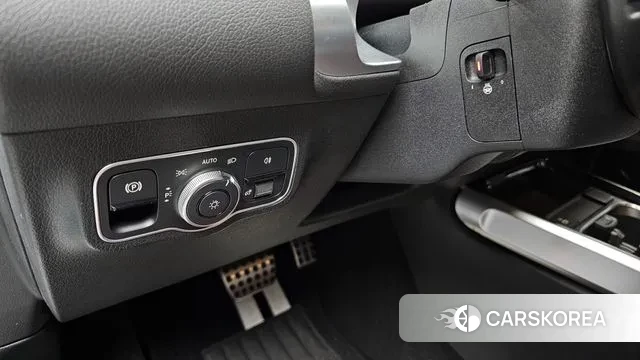 Mercedes-Benz EQB X243 2024 Белый из Кореи, фото 5