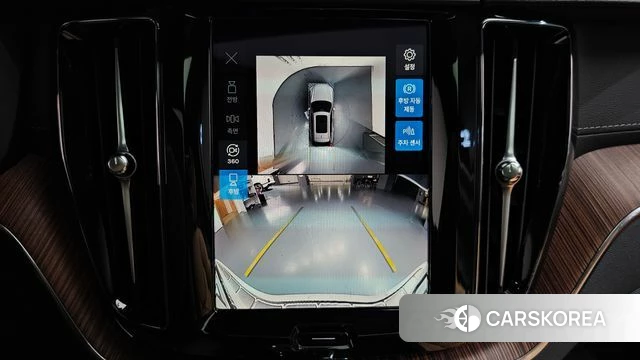 Volvo XC60 second Generation 2024 Белый из Кореи, фото 5