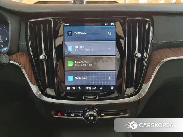 Volvo V60 Cross-Country 2nd Generation 2025 Белый из Кореи, фото 5