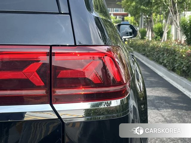 Volkswagen Tourang 2023 Черный из Китая, фото 5