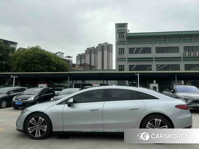 Mercedes-Benz EQS 2024 Серебристо-серый из Китая, фото 5