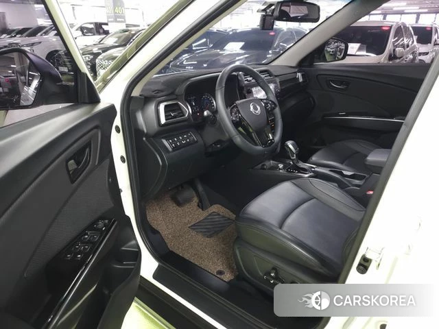 Ssangyong The New Tivoli 2023 Белый из Кореи, фото 5