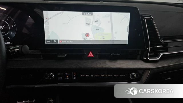 Kia Sportage 5th Generation 2023 Белый из Кореи, фото 5