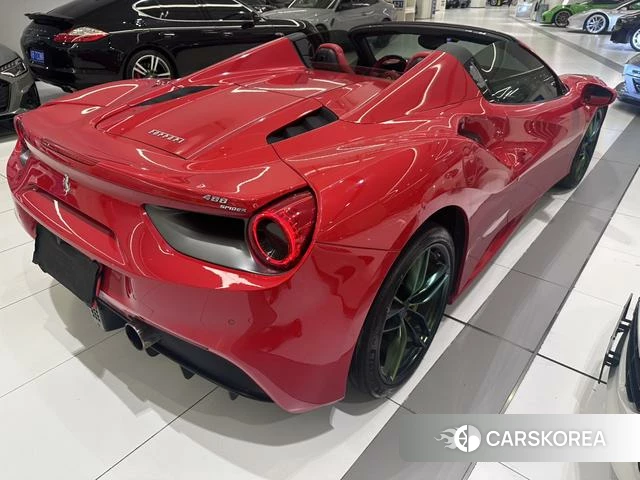 Ferrari 488 2018 Красный из Китая, фото 5