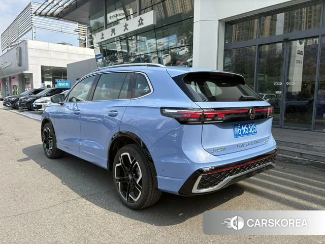 Volkswagen Tiguan L 2025 Синий из Китая, фото 5