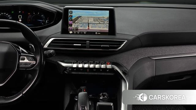 Peugeot 5008 second generation 2018 Черный из Кореи, фото 5