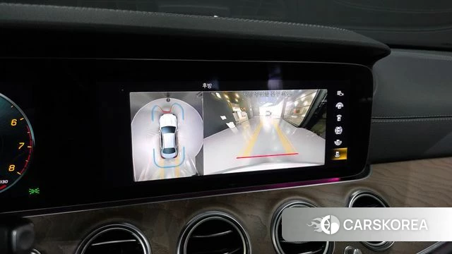 Mercedes-Benz E-Class W213 2022 Серебристо-серый из Кореи, фото 5