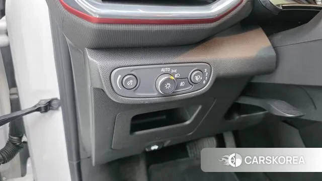 Chevrolet (GM Daewoo) Trailblazer 2022 Белый из Кореи, фото 5