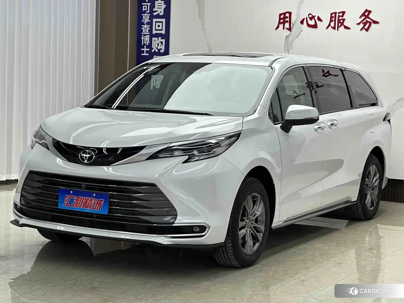Toyota Sienna 2025 Белый из Китая, фото 5