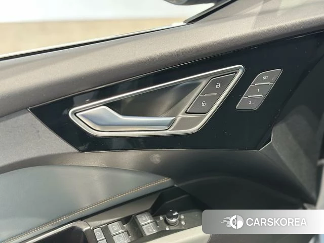 Audi Q4 e-tron 2025 Синий из Китая, фото 5