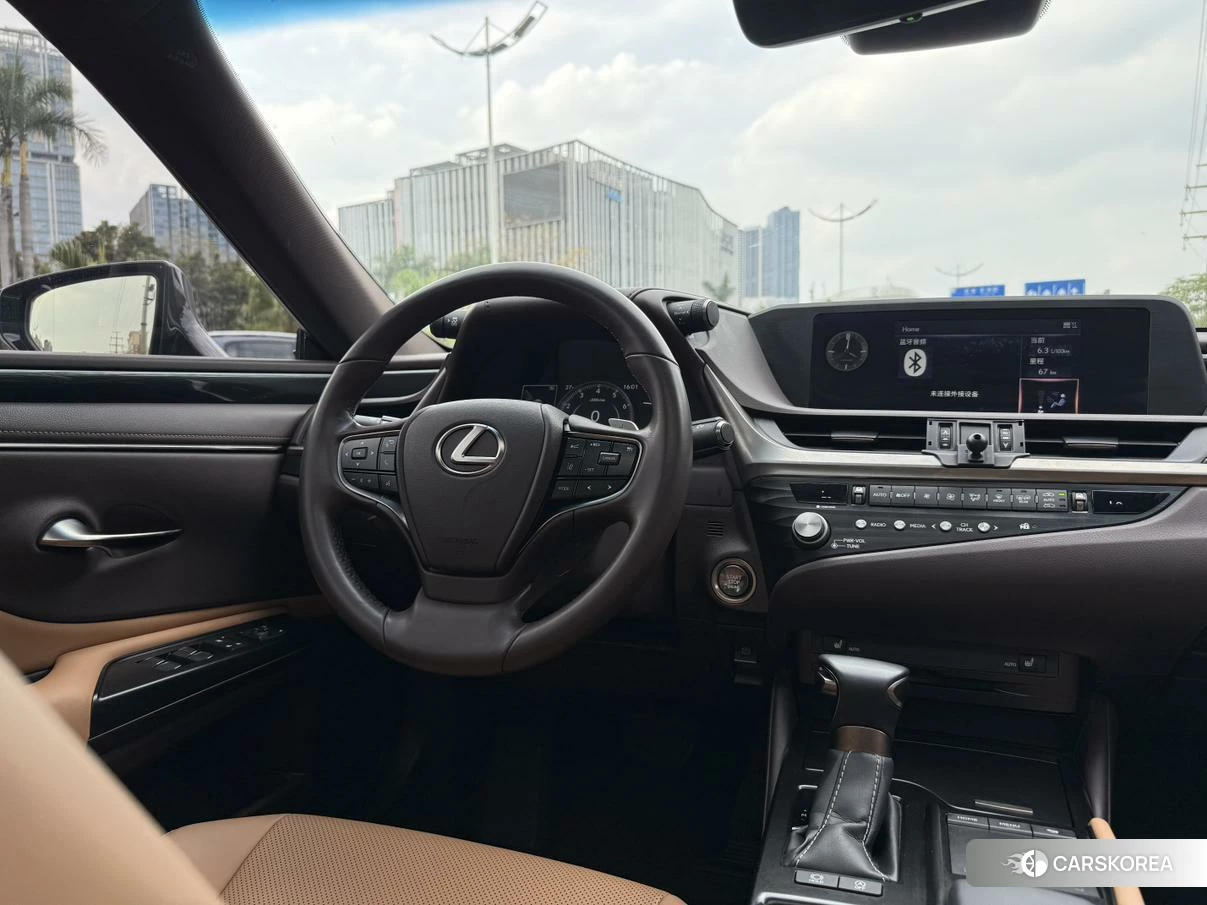 Lexus ES 2019 Темно-серый из Китая, фото 5